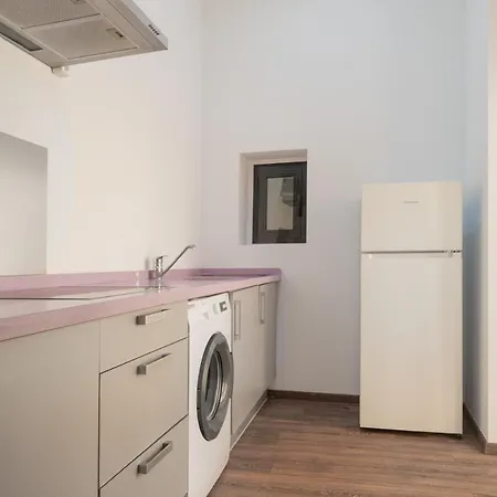 Panther Aladro Ii Apartment