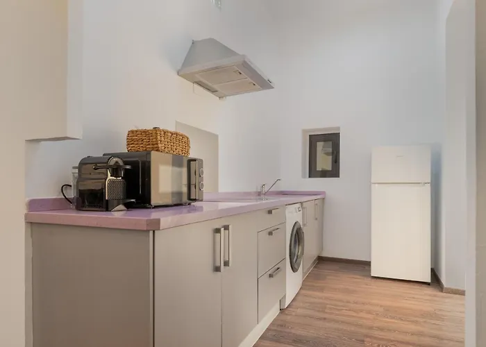 Panther Aladro Ii Apartment *